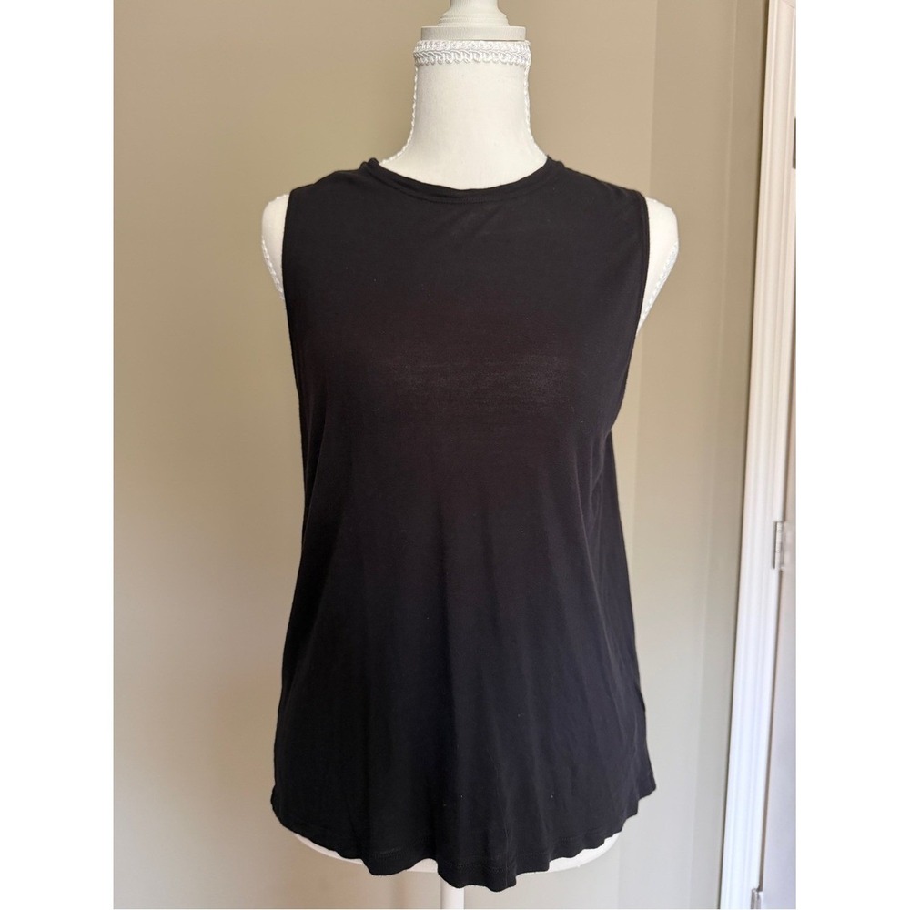 H&M Black Sleeveless Crewneck Women's Top